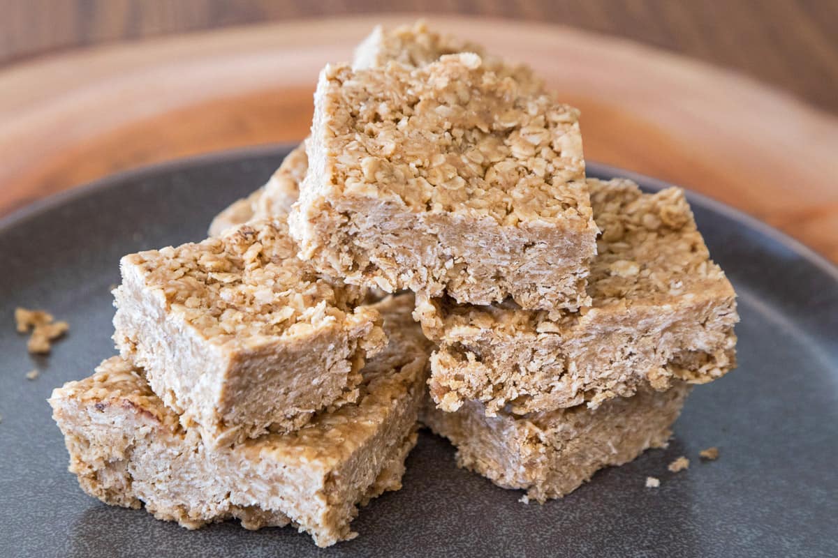 A plate of peanut butter bars.