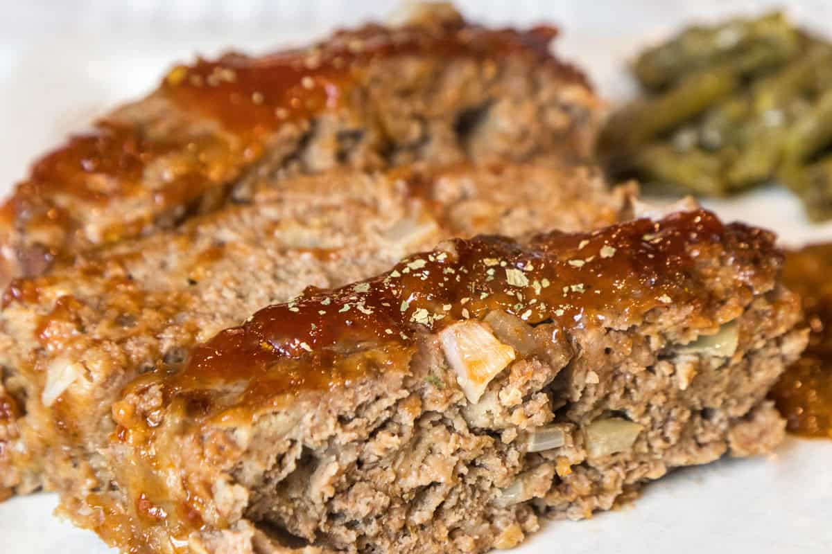 A slice of meatloaf.