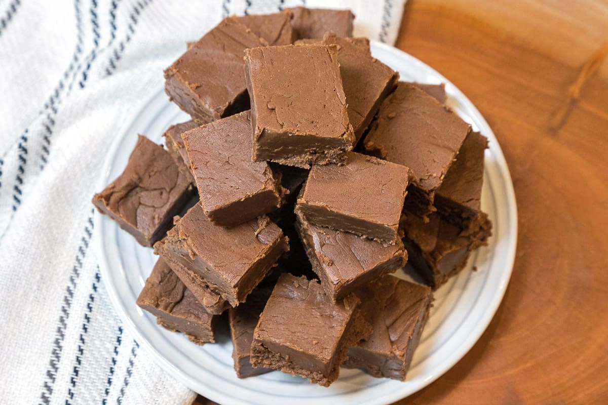 Fantasy fudge stacked on a plate.