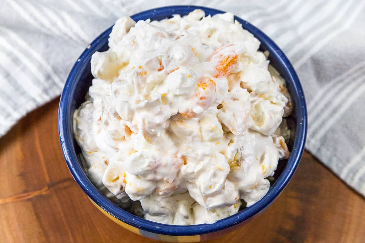 Easy fruit salad recipe in bowl ready to eat.