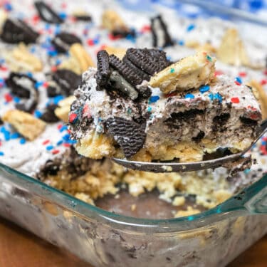 No bake Oreo cheesecake bars recipe.