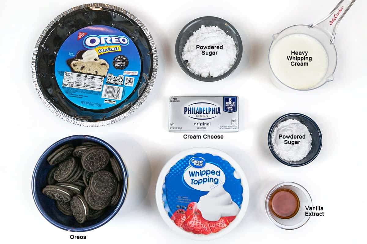 Ingredients for Oreo cheesecake.