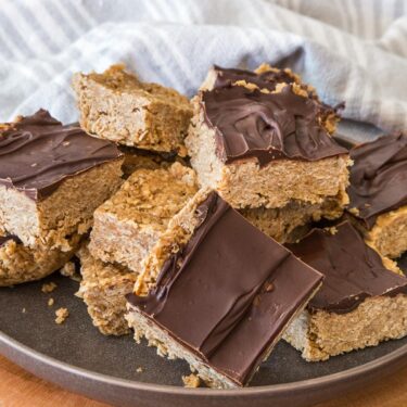 Peanut Butter Bars with Oatmeal