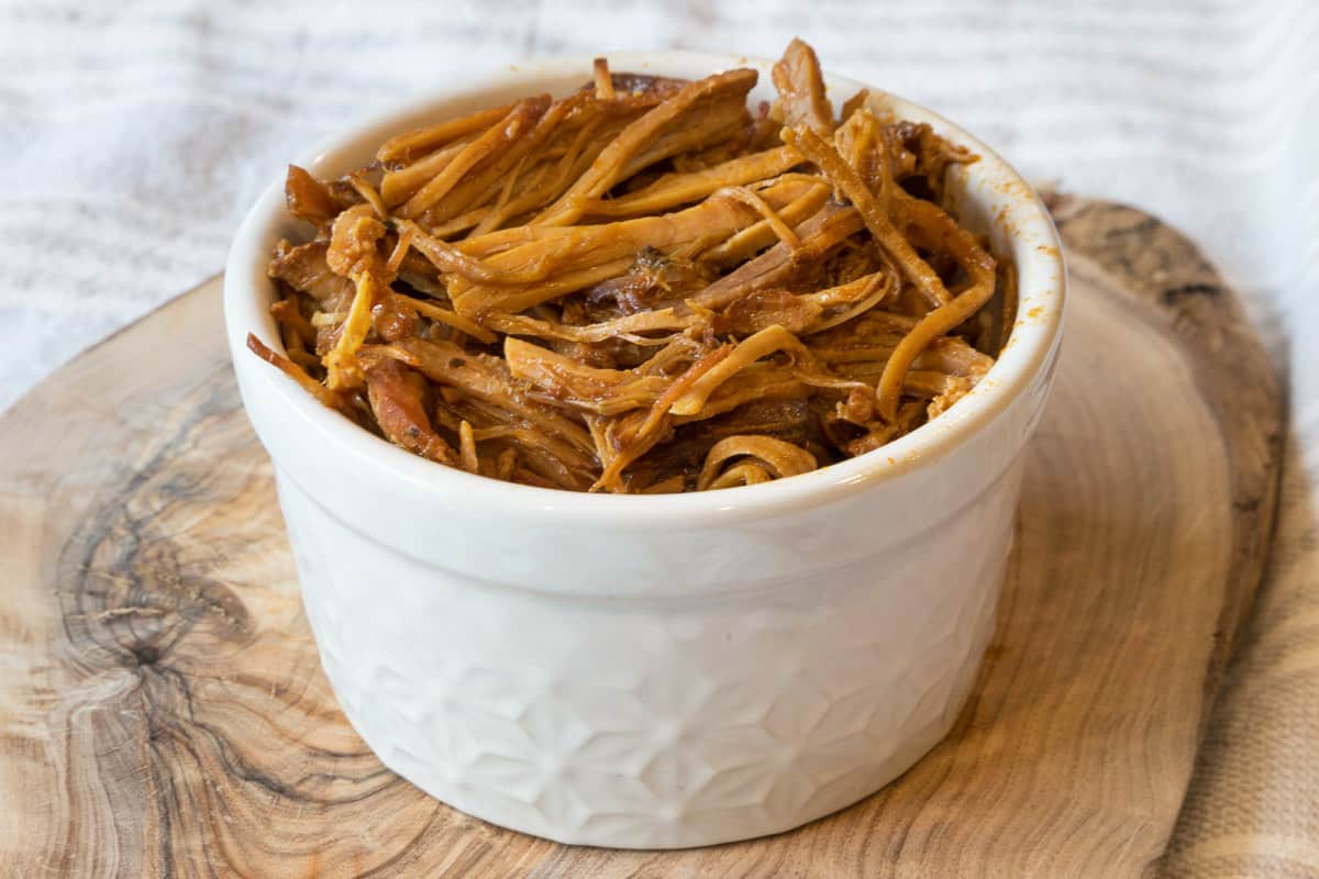 Perfect pulled pork recipe made in the instant pot.