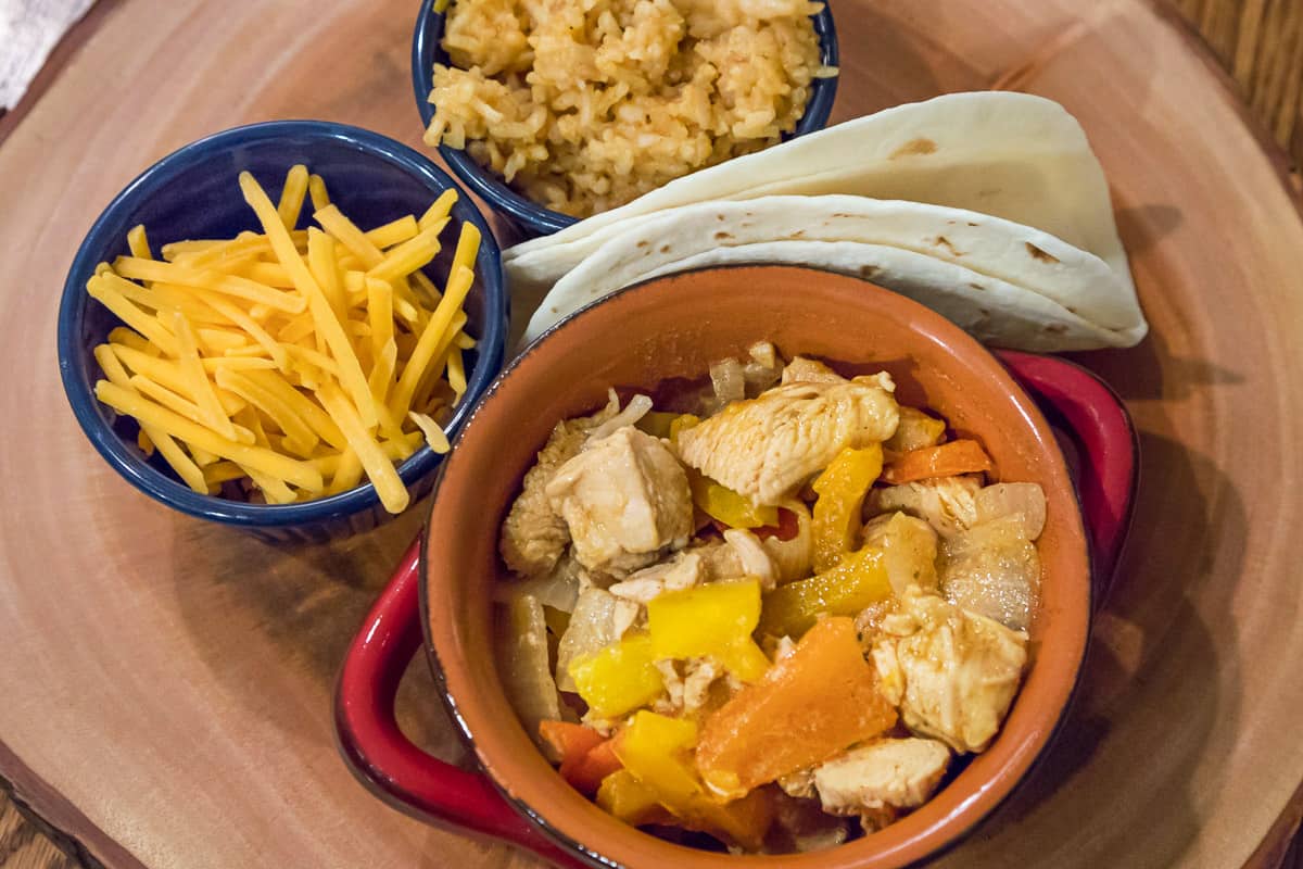 The skillet chicken fajitas are ready to serve.