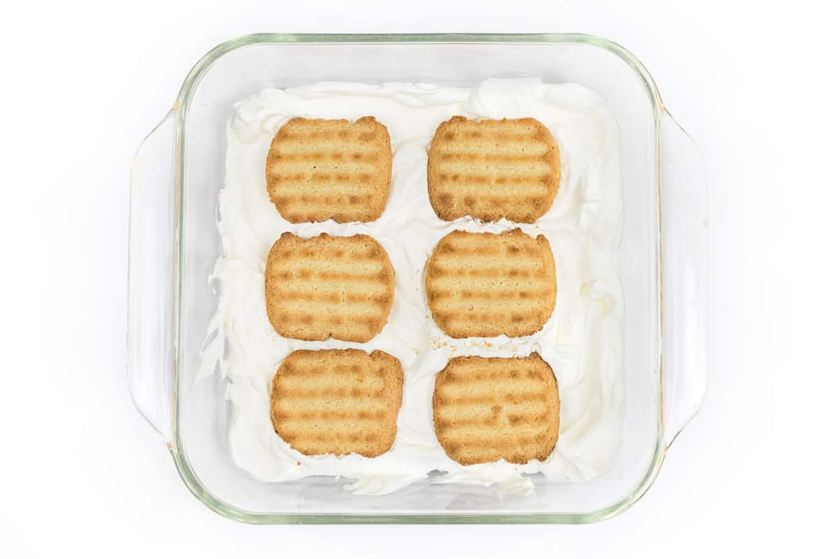 The second layer of the cake is six shortbread cookies.